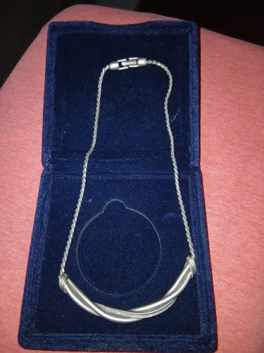 RARIDADE GARGANTILHA RÍGIDA VINTAGE PIERRE CARDIN ANOS 70/80