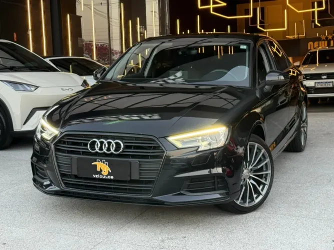 Audi A3 Sedan 1.4 TFSI Flex Tiptronic 4P 2018