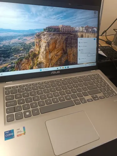 Notebook Asus Vivobook F515E