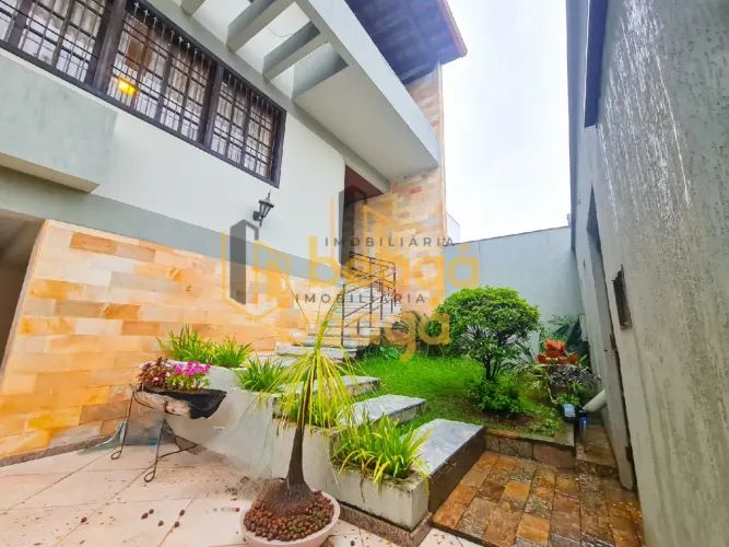 Casa com 4 quartos à venda em Belo Horizonte