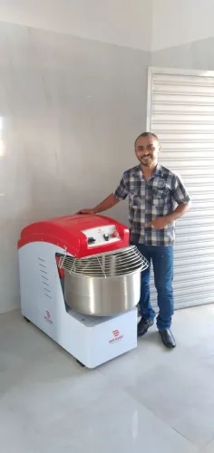 AMASSADEIRA ESPIRAL 40 KGS TRIFÁSICA BRAESI 