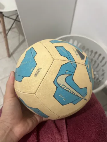 Bola de futsal Nike pitch