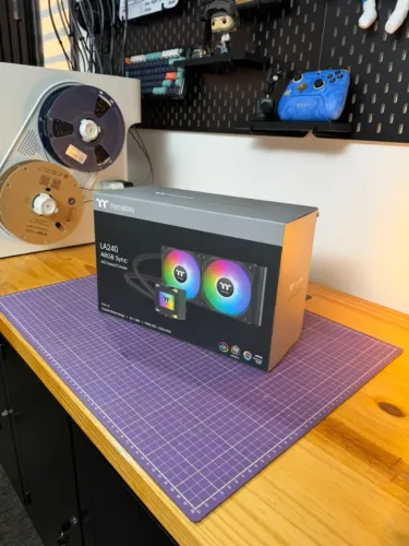 Water Cooler Thermaltake LA240