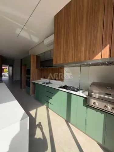 Casa para venda com 220 m² e 3 quartos em Vila Aviação, Bauru - SP
