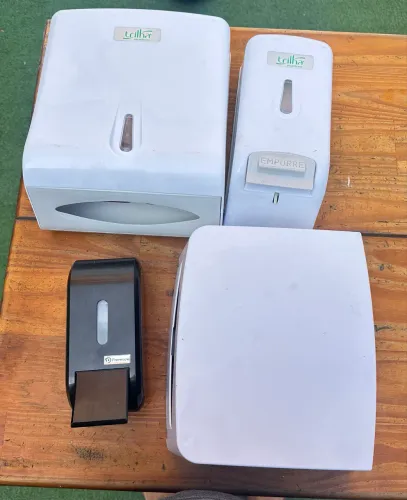 Kit banheiro/comercio / portal papel e saboneteira