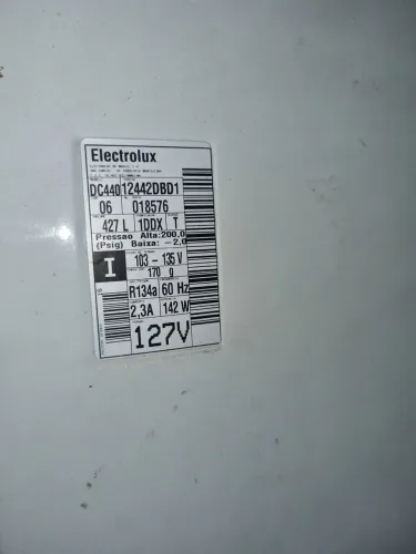 Vendo geladeira Electrolux 427 litros