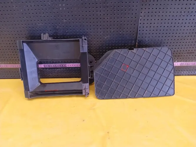 Suporte Tampa Filtro Cabine Chevrolet Meriva 2009 2010