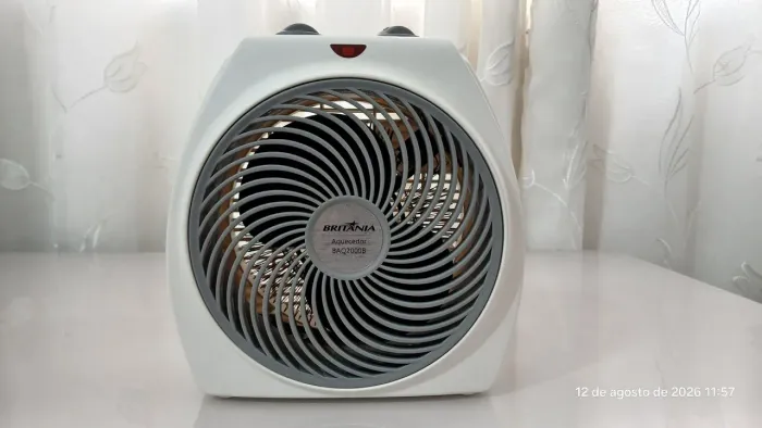 Aquecedor elétrico Britânia NOVO 220V FRIO E QUENTE