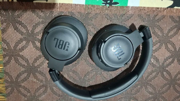 Fone JBL TUNE 720TB