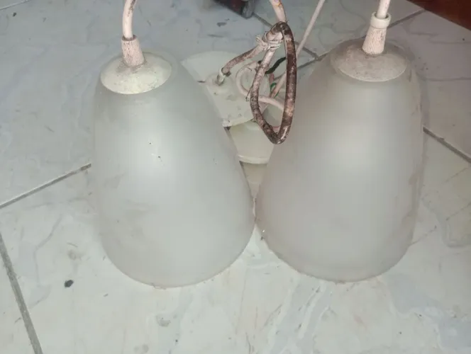 Vendo 2 lustre de luxo 200 reais