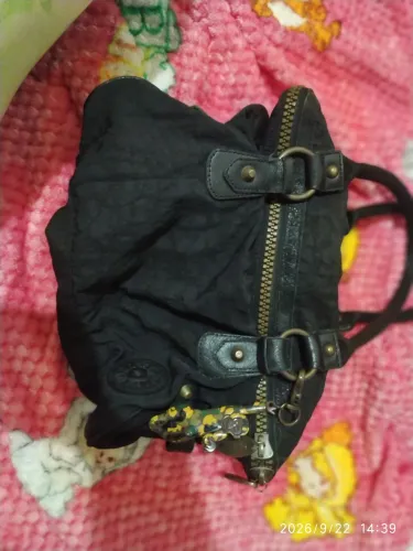 Bolsa de ombro Kipling original preta