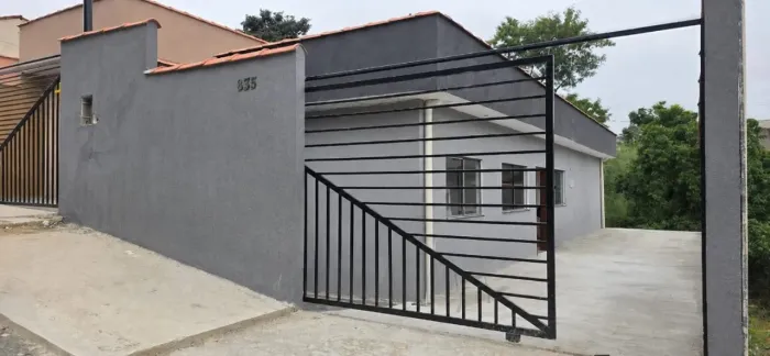 Casa para Venda em Resende, Monet, 2 dormitórios, 1 banheiro, 5 vagas