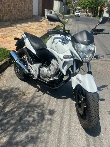 Cb300r 2011