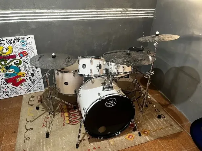 Bateria Mapex COMPLETA troco por notebook gamer ou ps4 ou pc bom