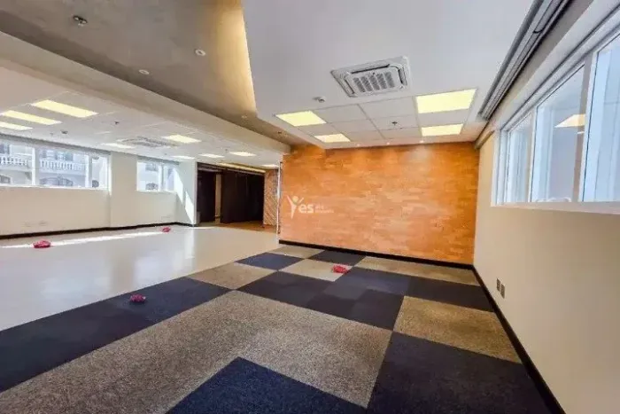Sala comercial com 187m², 4 banheiros, 4 vagas - Jardim Bela Vista REF: 20378