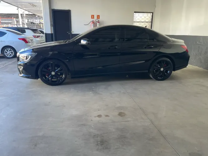Mercedes-Benz CLA-200 First Edition 1.6 TB 16V Aut. 2014