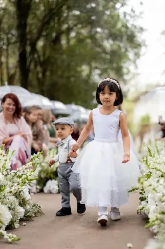Roupa Social - Cinza e off-white - Pajem ou Batizado - Tamanho 6 a 18 meses
