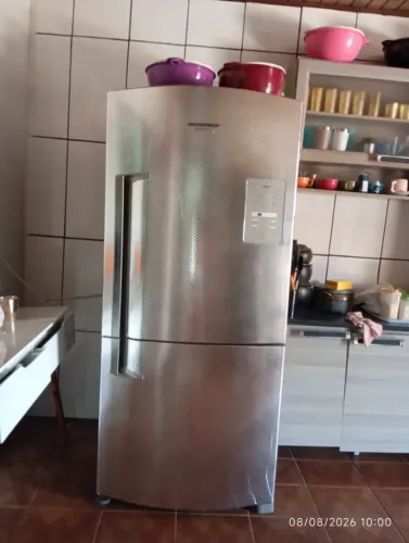 Geladeira Brastemp em Ótimo Estado