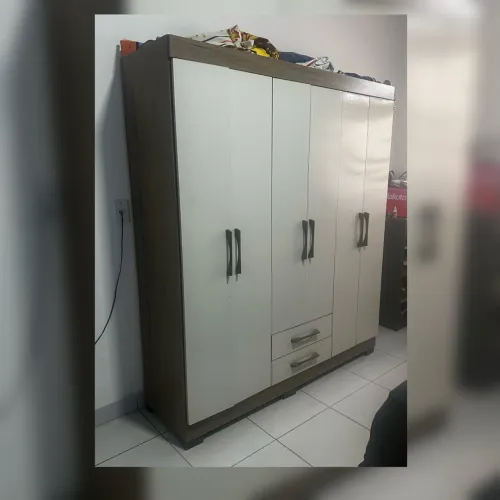 Vendo guarda Roupa