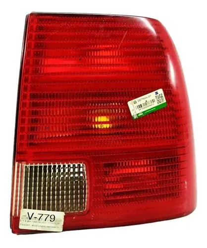 Lanterna Direita Vw Passat 1999 Original 779