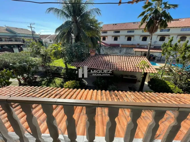 Casa a Venda em Condomínio na Cidade de Cabo Frio, 2 Quartos, Sala, Cozinha, 2 Banheiros,