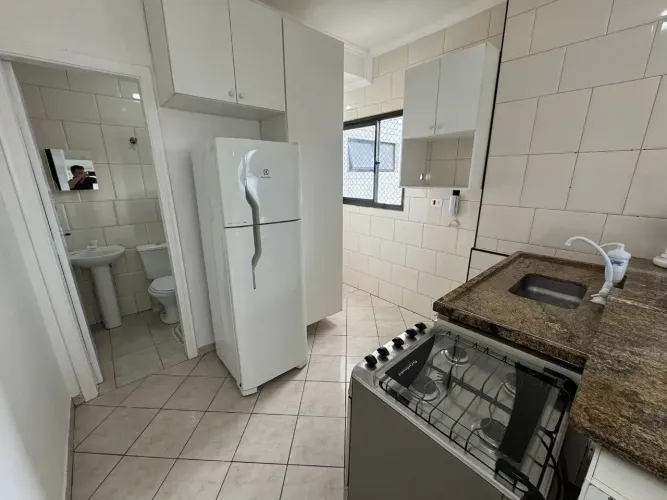 Imóvel para venda tem 28 metros quadrados com 1 quarto em Tupi - Praia Grande - SP