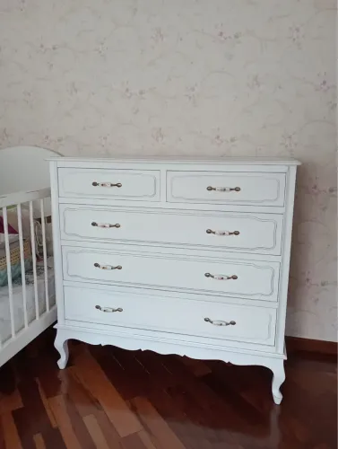 Vendo cômoda clássica 