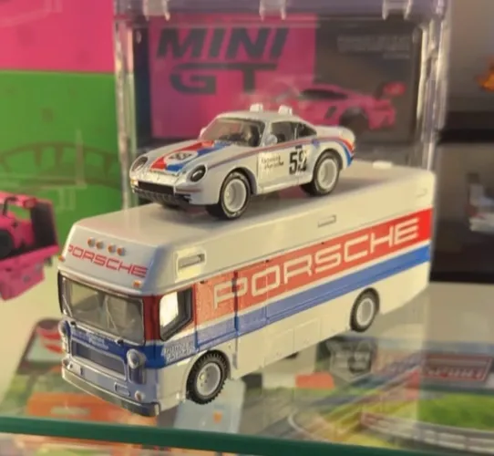 TEAM TRANSPORTE PORSCHE