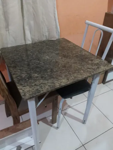 Mesa de granito 70x70