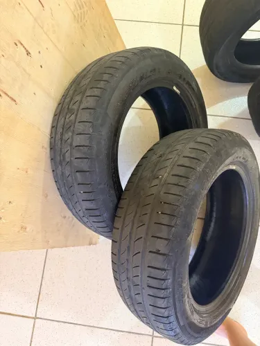 Pneu meia vida R 15 / 185