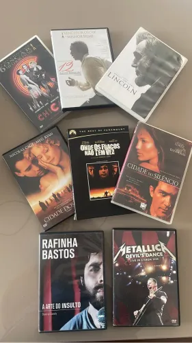 LOTE 8 DVDs ORIGINAIS - Filmes Oscar + Metallica + Rafinha Bastos`