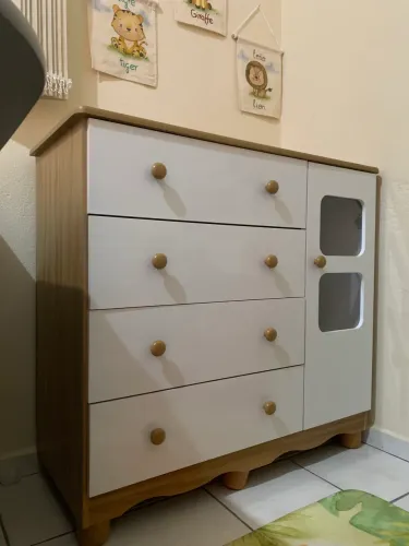 Cômoda infantil