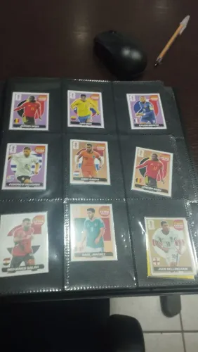  Vendo Figurinhas extras Panini original 