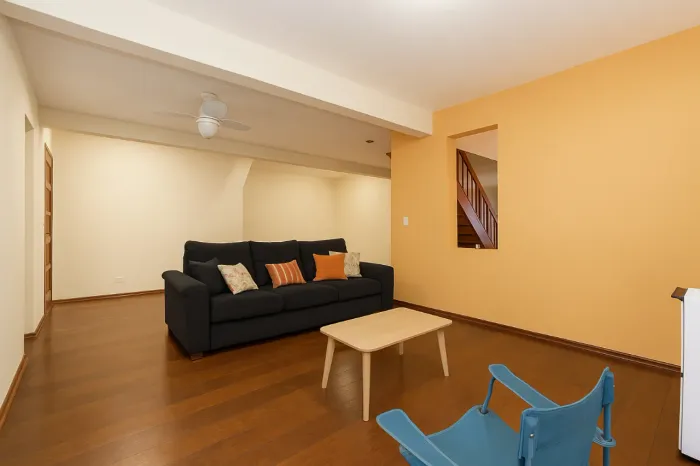 Casa de vila para venda em Vila Nova Conceição com 5 quartos, sendo 2 suítes, 199m²