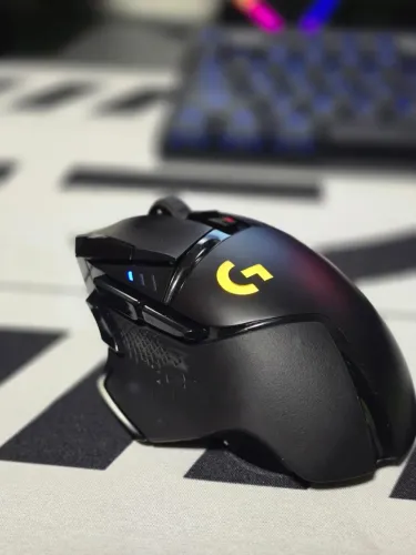 Mouse Logitech G502 Lightspeed (versão wireless)