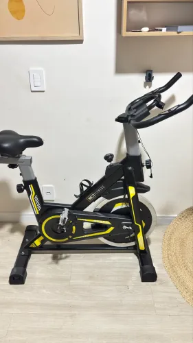 Bicicleta Spinning Ergométrica com roda de Inércia 13kg