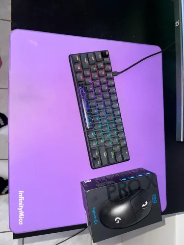G pro superlight, teclado alloy origins 60% e mouse pad INFINITYMICE