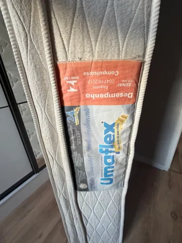 CAMA UMAFLEX SOLTEIRO C/ BAÚ 