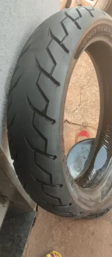 Pneu 140/70 R17
