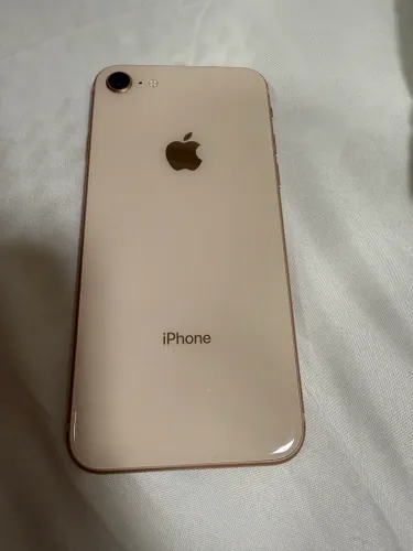 iPhone 8 super conservado. Capa original da Apple