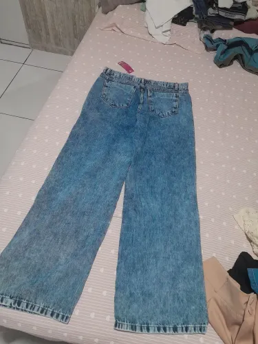 Calça feminina Wide leg