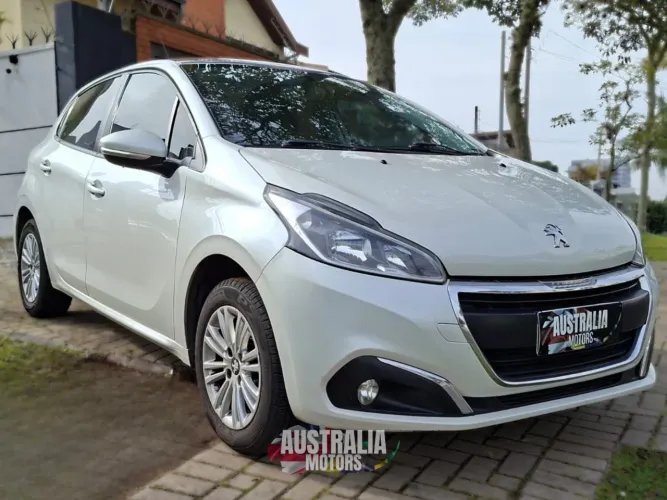 Peugeot 208 Allure 1.2 Flex 12V 5P Mec. 2018