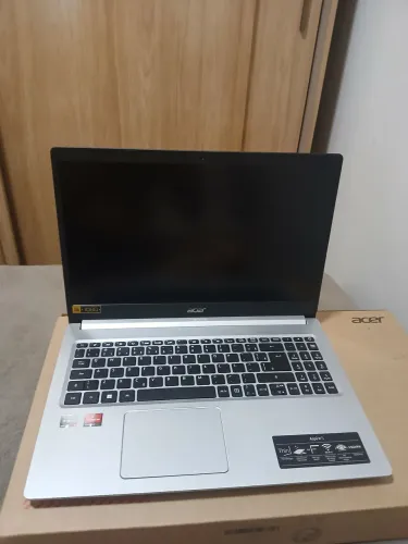 Notebook Acer Aspire 5