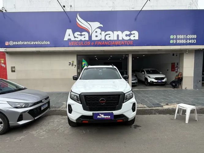 Nissan Frontier Pro4x CD 4X4 2.3 Bi-TB Die. AUT 2023