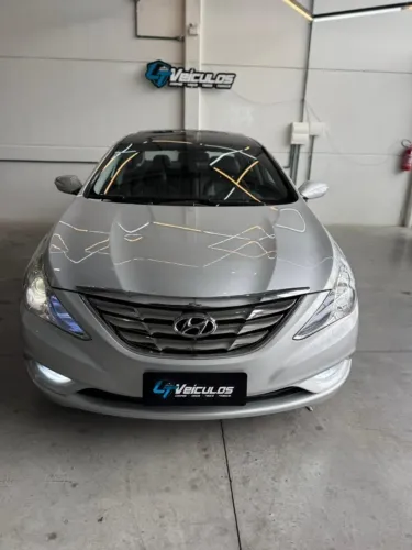 Hyundai Sonata 2.4 16V 182cv 4P Aut. 2012