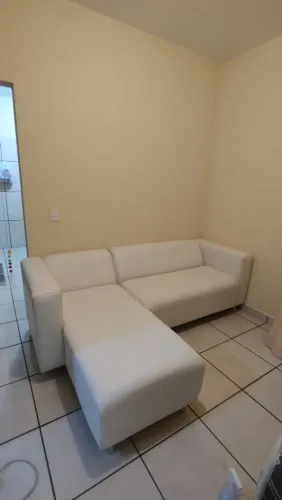 Sofá Tok&Stok branco