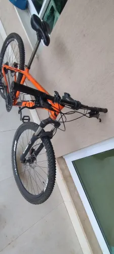 BICICLETA RAVA 27 marchas aro 29