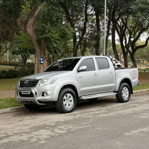 Toyota Hilux CD SR 4X2 2.7 16v/2.7 Flex Aut. 2012