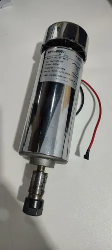 SPINDLE CNC 500W - 3000 a 12000RPM - 12 a 48V (USADO)