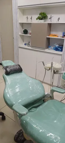 CADEIRA ODONTOLOGICA COMPLETA